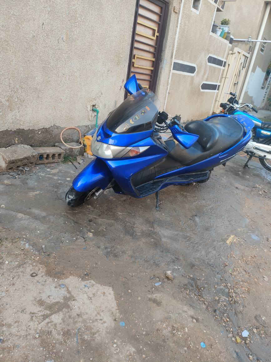 سلام عليكم دراجه سكاي ويف سويج مكينه ربع مفتوحه مره وحده ولفات بس حساس ستان تدفئه بليدات تايرات جدد كل نقص مابيه مكاني كربلاء كربلاء, العراق


**إذا كنت صاحب هذا الإعلان وتريد حذفه لأي سبب، رجاءا أرسل رسالة إلى الدعم الفني**