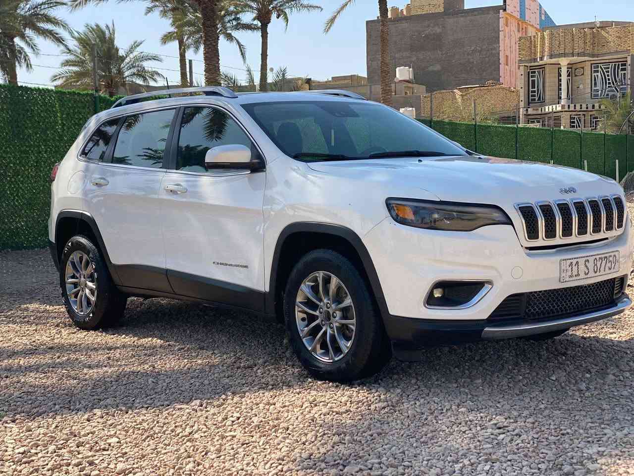 السلام عليكم للبيع او الامراوس بسياره كوريه فقط وانطي فرق عادي جيب شيروكي بزون 2020 لمتد بلاص سياره بسمي رقم بغداد إنكليزي لمتد بلاص فول مواصفات عده البنراما
1 تشغيل عن بعد
2 رادرات 
3 مري هيتر + اشاره بل مرايه 
4 بصمات ابواب عدد 2 
5 كشنات جلد تدفئه تبريد 
6 شاشه + كامره دواره 
7 توقف ذاتي 
8 سايد بريك كهربائي 
9 حساسات خلفيه 
10 لد امامي خلفي زنون 
11 كير ماوس 4 وضعيات 
12 كير 9 نمر 
13 فور ويل
السياره جديده المعنى الكلمه ماشيه 84kmالف السياره جاهزه للأخير من جميع النواحي مكينة 2000 تيربو لا تنقيص ولا تبخير امبدل نص مكينه جديده حادثه بنيد امبدل ومصبوغ وجاملغات املاونيهن فقط بدون معجون ودواخل السعر 125 وبيها مجال للشراي وماكو هيج سعر  
عنوان السياره بابل قضاء القاسم 
***********
