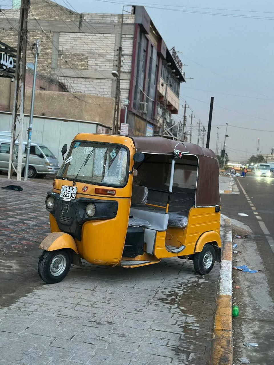 سلام عليكم تكتك للبيع موديل 2019 شهر 10 نضيفه بيه بس دوس تعمير مرقمه رقم و سنويه مكاني بغداد لشعب شراي يجي خاص


**إذا كنت صاحب هذا الإعلان وتريد حذفه لأي سبب، رجاءا أرسل رسالة إلى الدعم الفني**