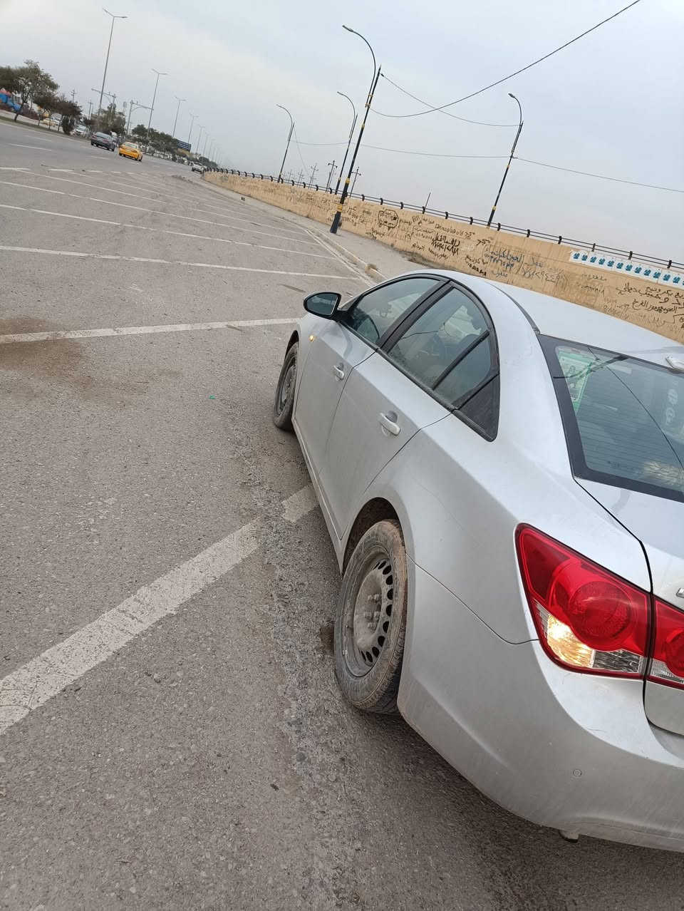 السلام عليكم دايو لاستي 2009كير محرك كامري ابو الجف السنويه 2030 رقم اربيل عندي  وكالة عامه شرط التحويل السعر 65 اوبيها مجال الهاتف ***********
