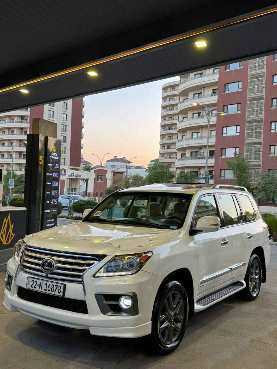 لكزس سبورت 2013 فول للأخير بيها بل دعاميات صبغ وكارت بل بنيد اربع اصابع اربيل بسمي بشرط التحويل ثاني يوم ب٣٩٠ وبيها مجال *********** مكاني العماره عواشه
