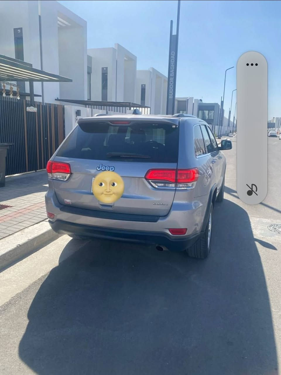 سلام عليكم
جيب لاريدو ٢٠١٦
ماشيه ١٣٥ 
طابه كلين هنا بيه طخات بسيطه موجوده صوره عل خاص
السعر ١٩٣ ورقه 
للاستفسار مراسله خاص او الاتصال 
***********
.
