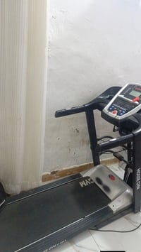 للبيع جهاز جري شغال كله 07816637113 واتساب السعر 200