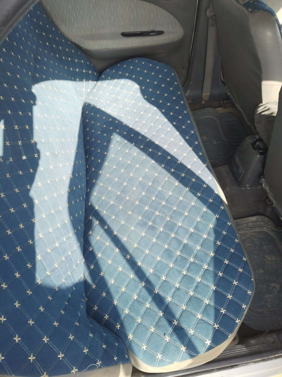 السلام عليكم ورحمة الله وبركاته للبيع سياره كيا سيفيا موديل ٩٥ بغداد محرك وكير وتايرات وكشر نظيف وكهربائيات كله شغاله سياره بسمي سنويه ٢٩ تحويل مباشر السعر ٣٧ وبيه مجال للطيبين رقم الجوال ***********.)) (***********
