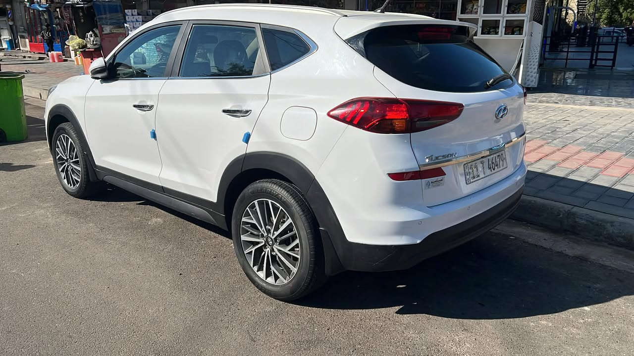 2020 فول ماعدى الفتحه
كفاله عامه 
سعر 205 وبيها مجال بسيط

للإستفسار اكثر 

0776 580 5477
