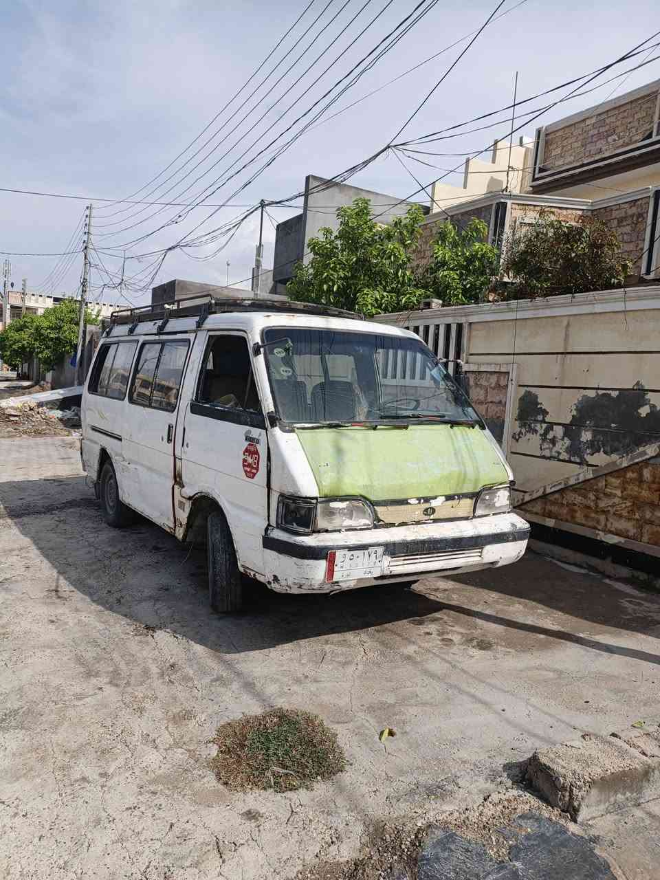 السلام عليكم ورحمة الله  كيا بستة موديل 1993 للبيع  صاحبها مسافر بيها سنوية ساقطة السعر 16 ورقة وبيها مجال قليل ***********
