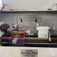 ماكنة تورنيه CNC • نظيفة ٩٥٪ • مشروع جديد