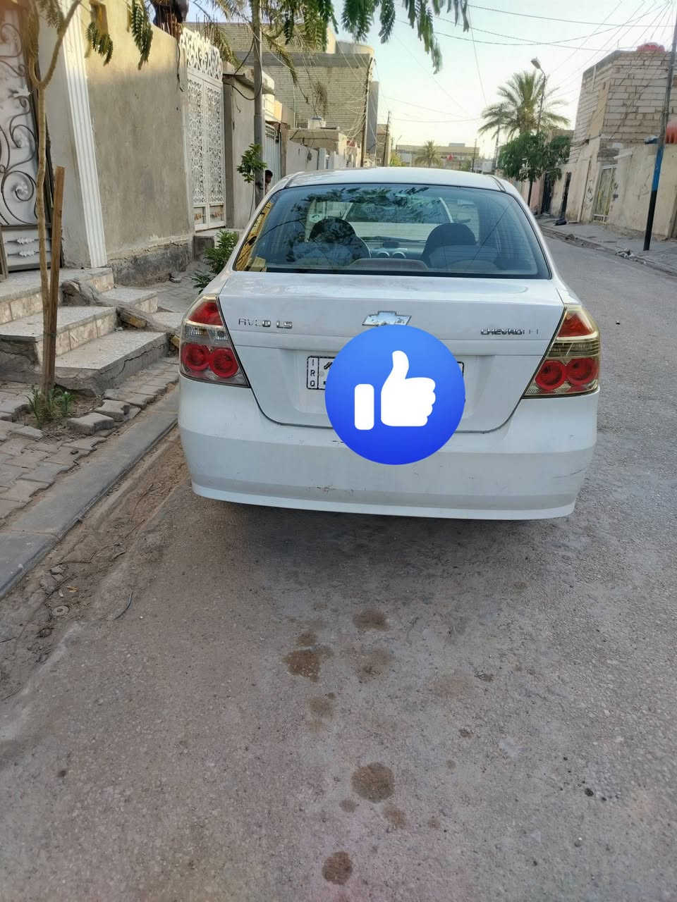 السلام عليكم سياره افيو للبيع مديل ١١  رقمها كربله انكليزي بسمي سياره هزه جديده سنويه ل٣٠  مكفوله فقط   بارد بيها سياره جاهزه كير مكينه  تخم تاير غرفه دوشمه جديده تبريد شغال ثلج 🥶 حداديه كهربايات     كلها جاهزه السعر ٧٣ وبيها مجال  احله من الصوره مكان نجف عسكري مدارس للاستفسار الاتصال على الرقم ***********
