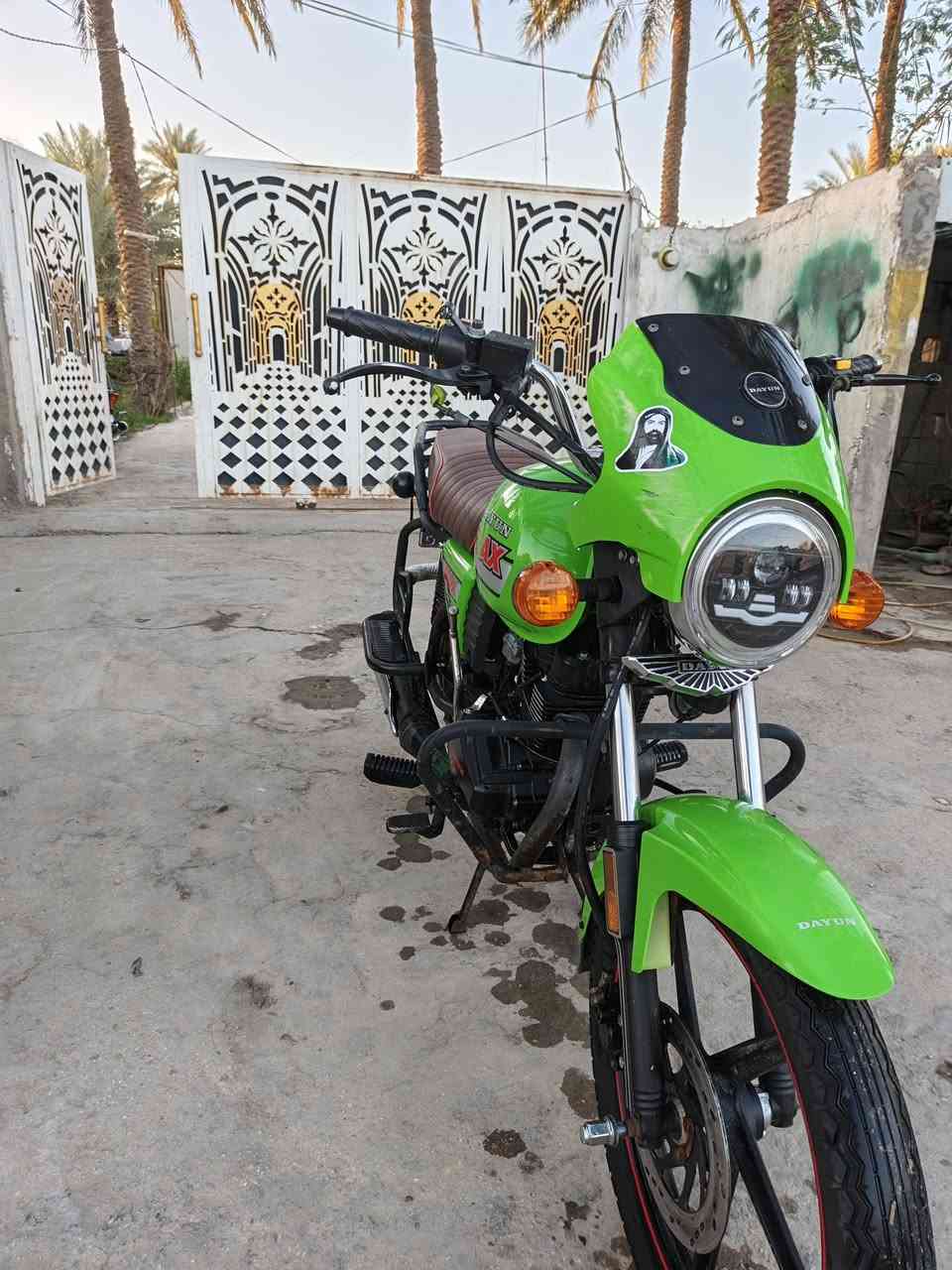 سلام عليكم دايون مديل ٢٢ رقم وسنويه تحول ثاني يوم دراجه باسمي محرك ٢٠٠ كتابه حمره دراجه احله من تصوير نضيفه وعله أيدي مكفوله من كل شيء شراي يدلل سعر مليونين 2,000,000 وبيهه مجال يدلل شراي مكان بابل الحمزة الغربي خابر وتدلل *********** أو خاص متواجد
