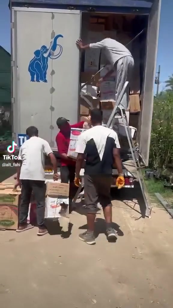 انتضر والوحش ابو غزل بعرض اخو البلوشي  قريبا إنشاء الله 
العنوان ديالى بعقوبة طريق الهويدر قرب مشروع ماء بعقوبة المركزي


**إذا كنت صاحب هذا الإعلان وتريد حذفه لأي سبب، رجاءا أرسل رسالة إلى الدعم الفني**