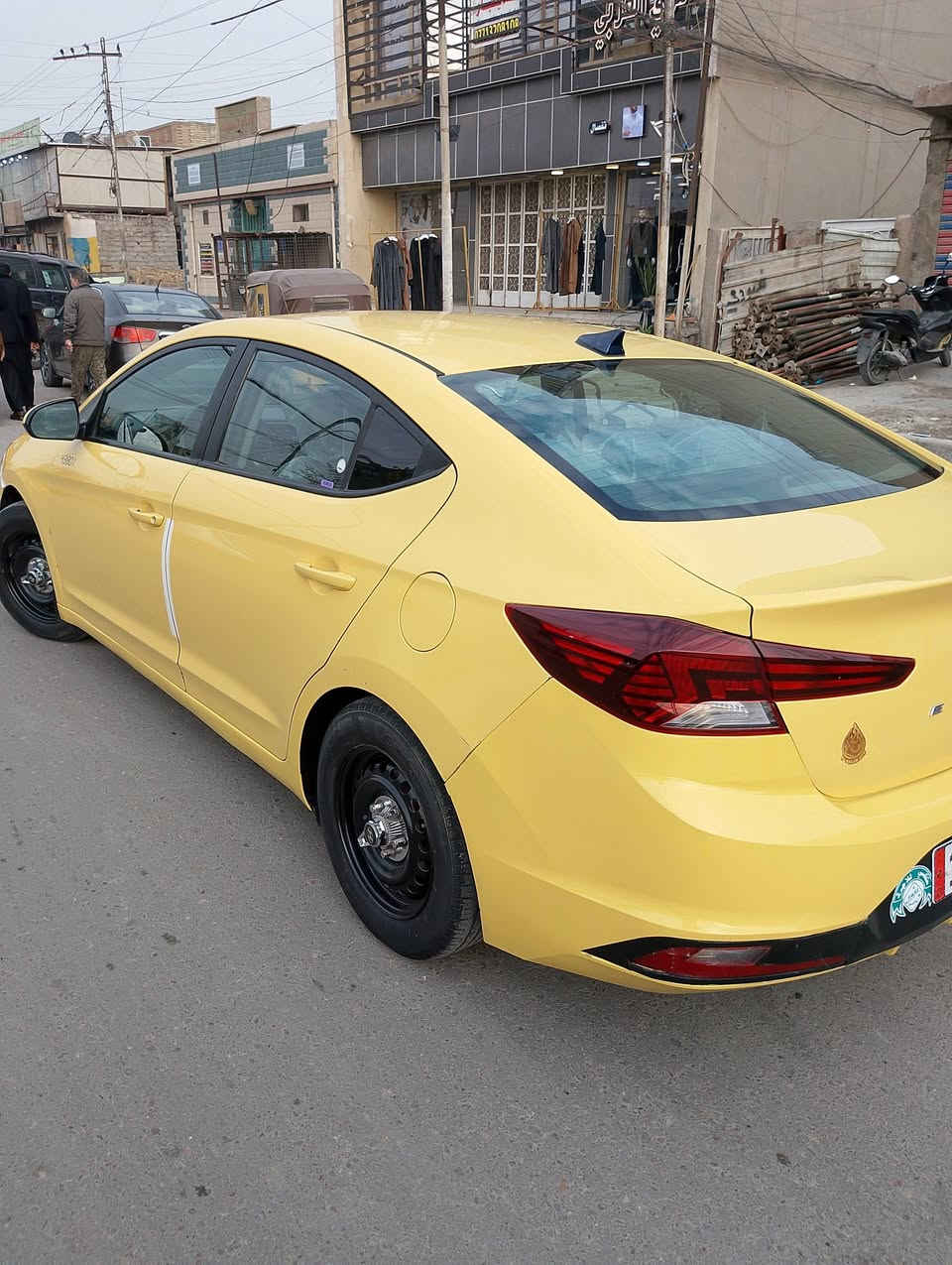 سلام وعليكم
الانتر 20 حادثه جاملغ وبنيد ولباقي ليبل واحد
مكينه كير صدر تايرات تبريد خير من لله 
كير AT
منظومه غاز
 منضومه بانزين كله جديد بلاكات نوزلات مجاول
رقم نكليزي بسمي  هزه جديده 
***********
السعر 126 وبيه مجال
