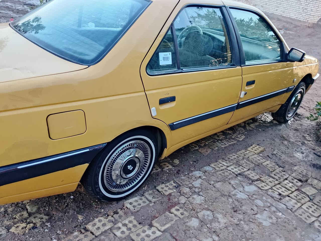 مديل 15 كير مكينه شرط تخم تأير لسياره بدون ضربه بيه بل جاملغ لخلفي بارد سنويه لحد 30 رقم نكليزي هيئه غرمات مصفره لسعر 43 بي مجال بسيط ***********
