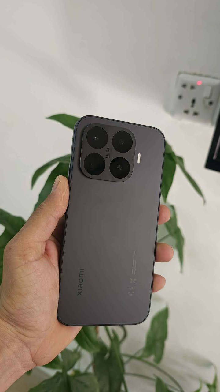 Xiaomi 17t
Ram 12
Storage 512
تەنها ١٠ جار شەحن کراوە
وەکو نوێ وایە، حسابکە ئیشی نەکردووە
کامل ئەشیا
نرخ: ٧٥٠ هەزار
*********** السليمانية, العراق
