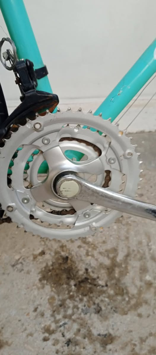 C700للبيع
ماركة Alton
صناعة كورية جنوبية 
معدنة المنيوم 
حجم 27
مجمع بولبرن 
كير امامي 3سرع 
كير خلفي 7سرع 
بريك امامي وخلفي 
نضافتة 95٪
سعرة 115وبي مجال 
مكاني بغداد الزعفرانية 
***********
