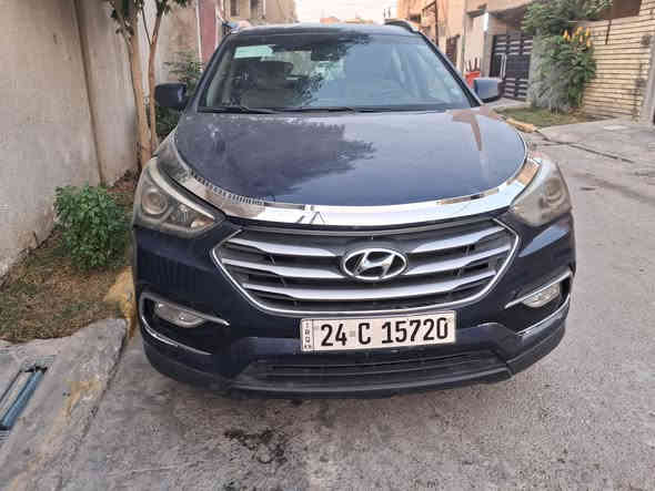 سلام عليكم عندي سياره سنتافيه ٢٠١٧ وارد امريكي الرقم دهوك حادث جملغ موجده بغداد السعر ١٤٥ وبيه مجال *********** لبيع فقط
