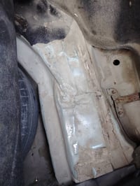 كامري 2009 محرك 4 سلندر المرغوب تبريد شغال شرط ثلج السيارة كشرها واضح ...