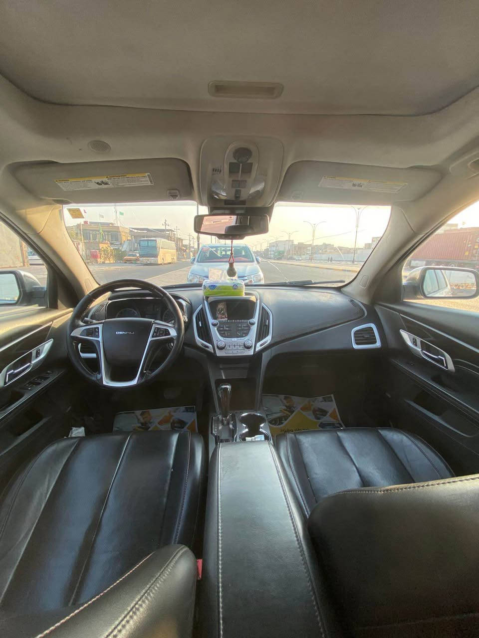 تيران 2015 وارد امريكي فول مواصفات دنلي حادثها فقط الدعاميه مامتعور بيها شي 
مكينتها بيها خيط تبخير كيرها تبريدها كفاله
سنويتها منتهيه وراعيها يريد تحويل اهم شي
سعرها 120 وبيها مجال قليل
*********** البصرة, العراق
