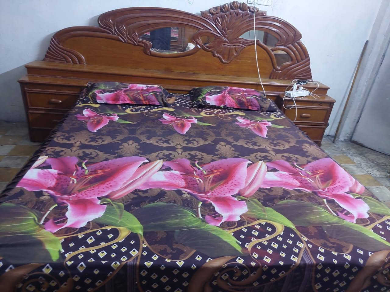 غرفة صاج ثقيل توصى السعر ٧٥٠ وبيها مجال بسيط


**إذا كنت صاحب هذا الإعلان وتريد حذفه لأي سبب، رجاءا أرسل رسالة إلى الدعم الفني**