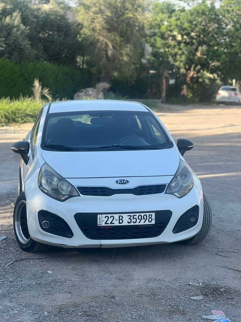 السلام عليكم ( السعر 79 ) كيه ريو خليجي محرك 1600 دوش قطرتين سياره مبيهة اي نواقص و جديده تبريد ثلج مكينه كير مكفوله و ما مفتوح برغي منهة صدر امامي خلفي جديد باختصار السياره مبيهة مصرف ابد رقم اربيل الجديد سنويه لل29 بيهة صبغ نص جاملغ امامي و باب خلفي بدون دواخل او حادث طخات بسيطه و مصبوغه بدون فتح مكان سياره بغداد الغزاليه مجمع ديوان الرقابه الماليه 
***********
***********
