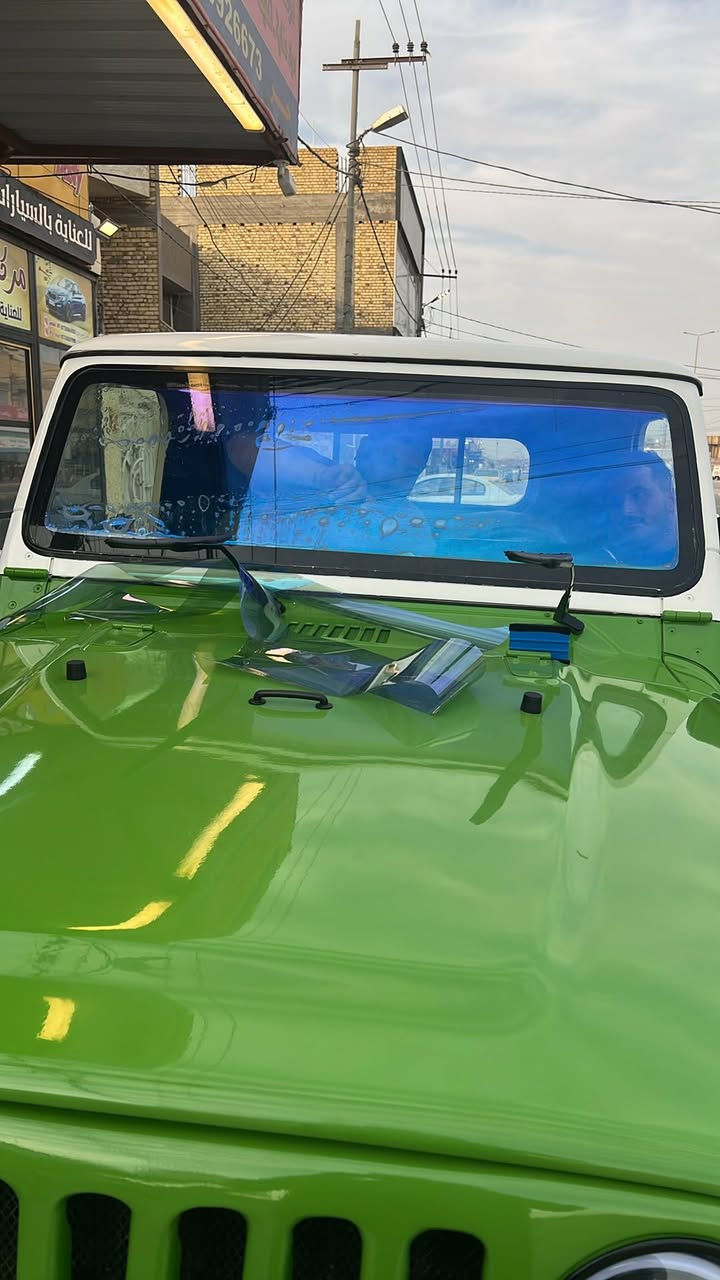 سلام عليكم جيب مال حدود معمره وكامله اي نقص مابيهه كير مكينه اكسلات فور ويل ع وضع الشركه السعر ٧٥ وبيه مجال ***********
