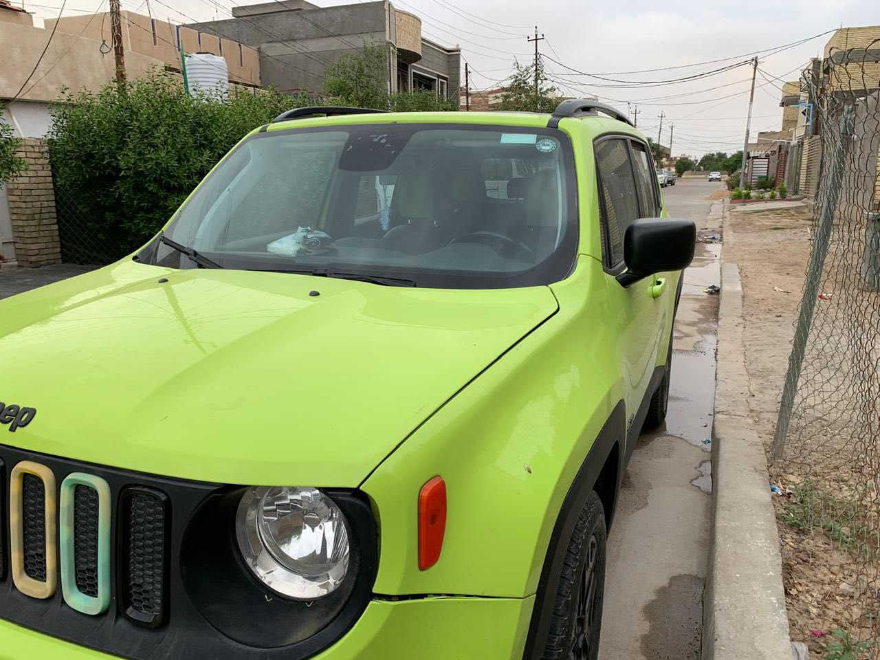 جيب رينيجيد ترايل هوك
مديل 18
محرك 2400
سيارة كلين بدون صبغ 
نضيفه واحلى من الصور
رقم انكيزي دولي بل صورة قديم
بيع او مراوس حسب القناعه
السعر 122 
عنوان اربيل 
اخواني اني مكلف بل نشر اتصل وادلل
***********
