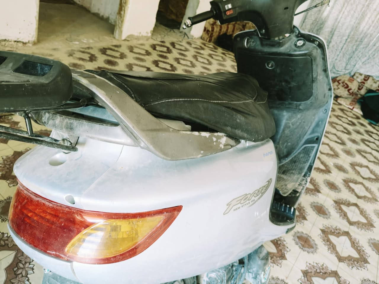 دراجه فراشه لبيع نثيي ما مفتوحه برقي واحد شراي يجي خاص


**إذا كنت صاحب هذا الإعلان وتريد حذفه لأي سبب، رجاءا أرسل رسالة إلى الدعم الفني**