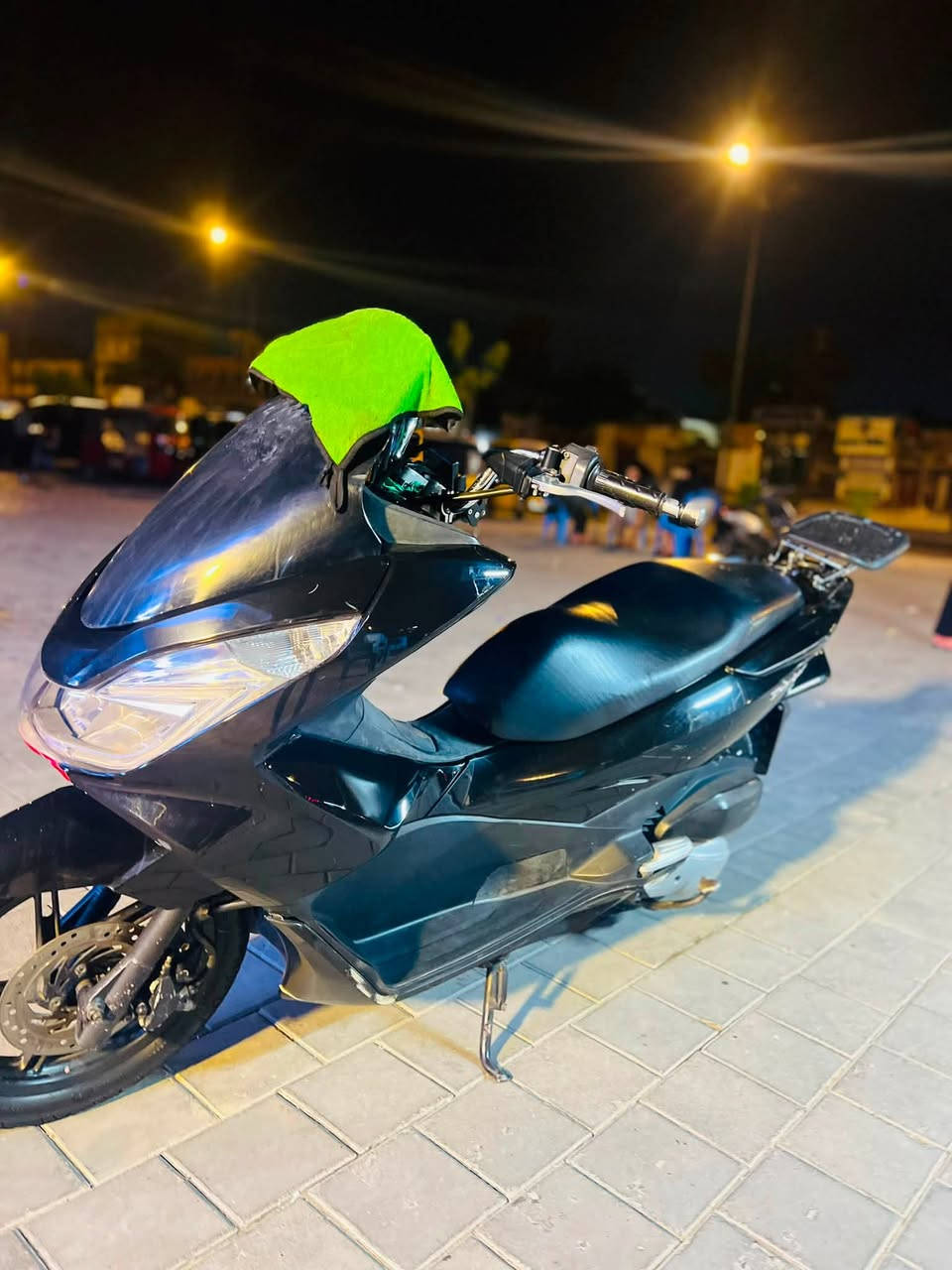 بي سي اكس جيل الثاني كفالة عامة دراجة حلو و نضيفة السعر ١٣ ورقه وبيها مجال *********** الرقم العنوان بغداد مدينة الصدر موجود فقط رقم خاص ما موجود
