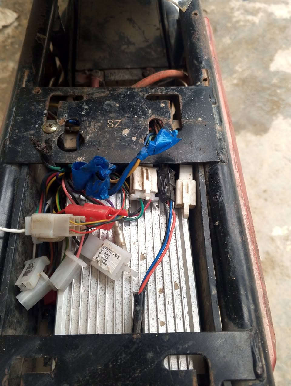 سلام عليكم ورحمه الله وبركاته اخواني باسكال شحن للبيع نضيف شغال بطاريات جدد بل جيس العنوان ديالى الخاص قريت الاسود الصغير ام المدارس للشراي تواصل على الواتساب *********** والسعر 125 وبي مجال للشراي
