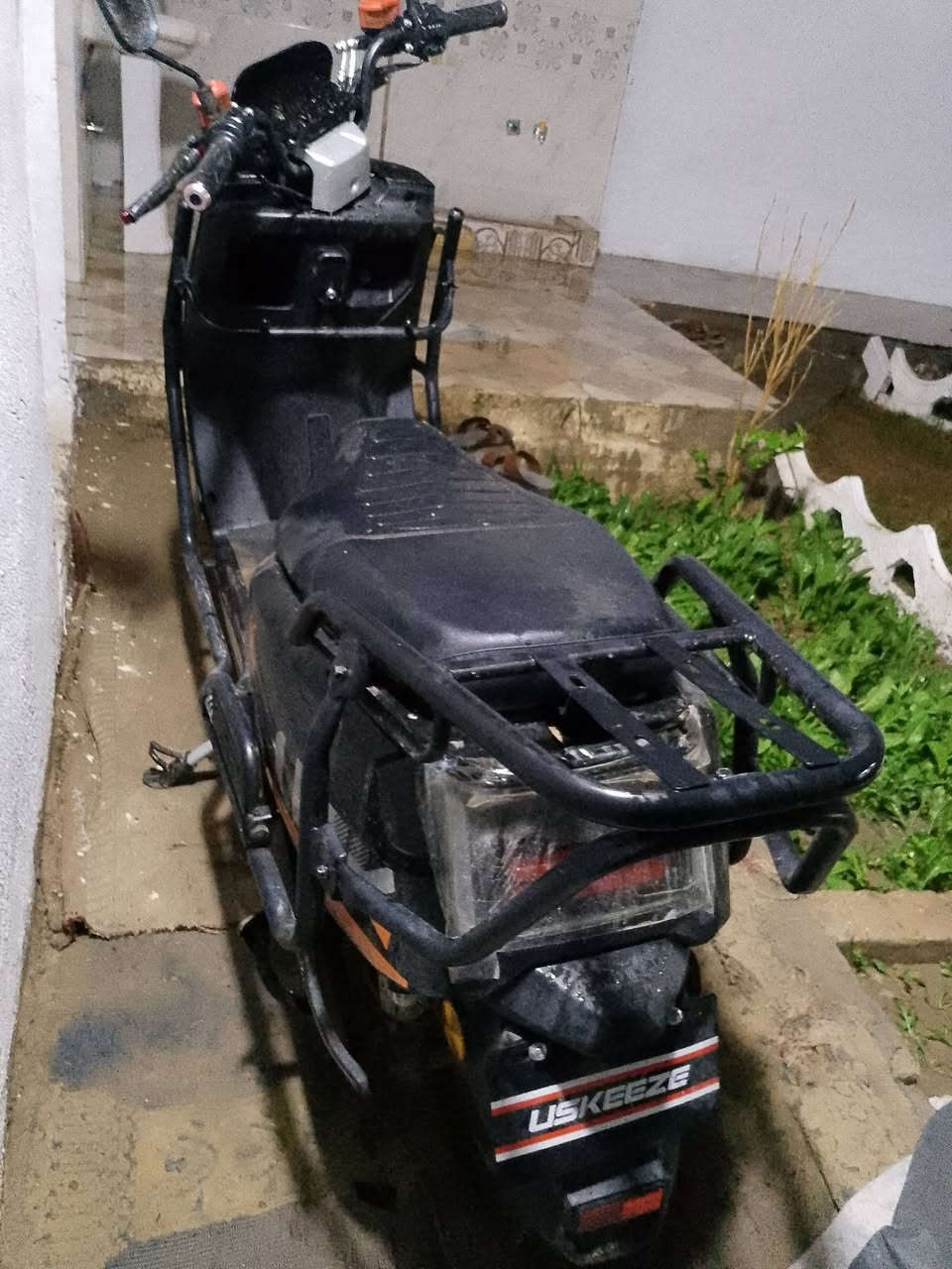 موطور شحن موديل 2025 بطاريات عدد 6 
بعده جديد  السعر 650 وبي مجال 
نوع يوزكيز  USKEEZE
العنوان الانبار   ‌» الصديقيه
الاستفسار   ***********
