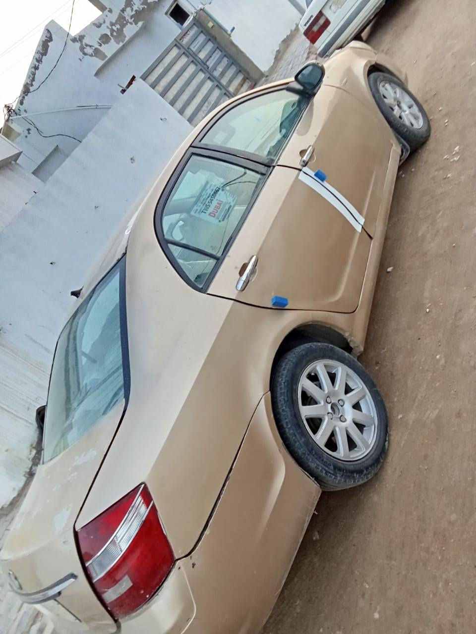 سلام وعليكم رمضان كريم جلي موديل 2013كفاله من العيب شرعي سياره مصبوغه حزام مكينه وكير جداد دوخله حلوه
حداديه تعبانه رقم بصره تحويل ثنيوم سعر 25وبيه مجال مكان سياره سماوه المركز ***********
