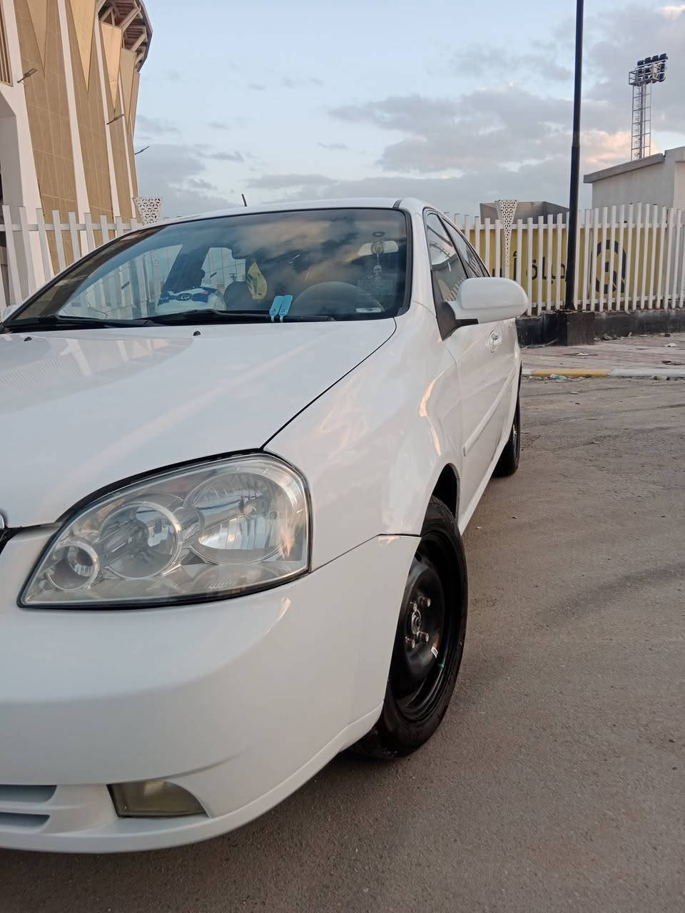 السلام عليكم  اوبترا مديل 11 خليجي سياره جاهزه احله من الصور مكاني ناصريه مركز بيها رشات صبغ مكفوله ضربه قويه وتبديل رقم مميز نمرتها ذي قار 
تخم تاير جديد شاشه تاب كامره دواره باتري جديد سياره عليها ادامه كامله
سنويه ل2027 رقم دولي 
***********
سعر 76 وبيها مجال
