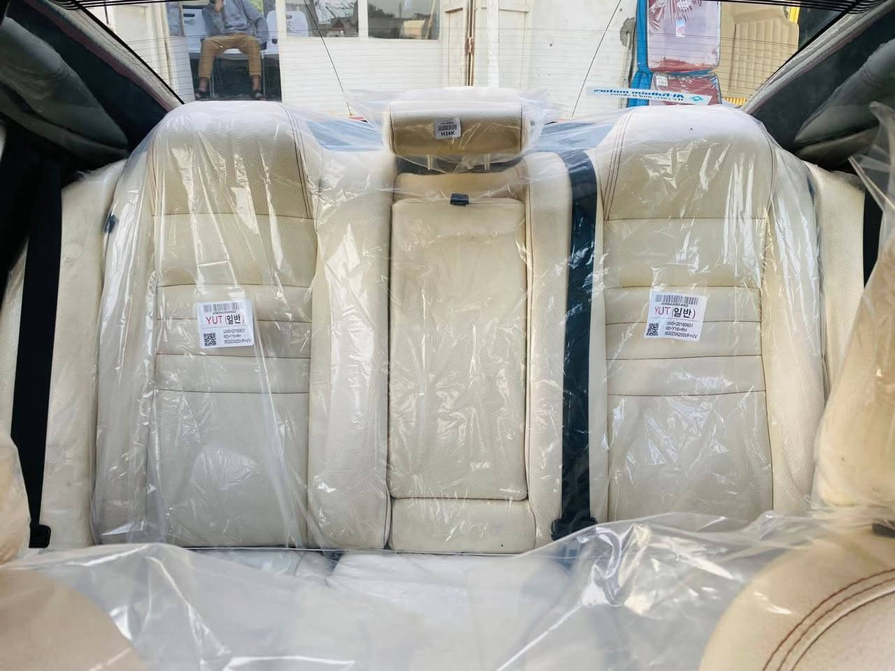 سلام عليكم😎

دوج جارجر الموديل 2011خليجي فول مواصفات 🎖️

1/فتحه سقف  📷 تشغيل عن بعد 🤳
1داخل عسلي🎨
2/حساسات خلفيه 🕹️
3/مثبت سرعه👾
4/تحكم ستيرن🖲️
5/تدفئه ستيرن +كشنات اماميه +كشنات خلفيه🎴
8/دخول ذكي♀️
9/بصمه ابواب🔀
10/لايت LED♋
11/بلوجكترLE4/جنطه كهرباء 🤖
12/انضمه قياده 💤
13/كشن السايق كهرباء 💥
14/مري جانبيه هيتر💨
15/تبريد مناخ منفصل💦
16/شحن هواتف لاسلكي 🔌
17/رقم بغداد بسمي شرط تحويل 
تفاصيل اكثر خاص ***********🤳
