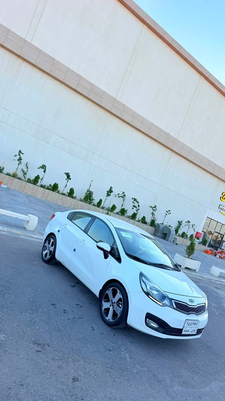 السلام عليكم
گيا ريـو ٢٠١٣ خليجي مكفوله ..
لون ابيـض ثلجي
محـرك ١٦٠٠ دوش المرغوب .. شرط .. كير شرط
رقـم سليمانيه شـرط التحويل والغرامات 
السياره مگفوله من الصبغ والتبديل  فقط مكانين بارد .. شرط الفحص
فول مواصفات داخل لونين 
٥ ويل گب .. كشافات .. لد امامي .. تحكم استيرن .. كيج حماوا .. كشن جلد .. حساسات .. مثبت سرعه .. يدات نيكل بلادي
تايرات جدد .. تبريد ثلج .. صدر جديد
السعر ٨٧ $ 
المكان صلاح الدين _ تكريت
هـ ***********
هـ ***********
( اعــتــذر عن الاقســاط والـوعــده )
