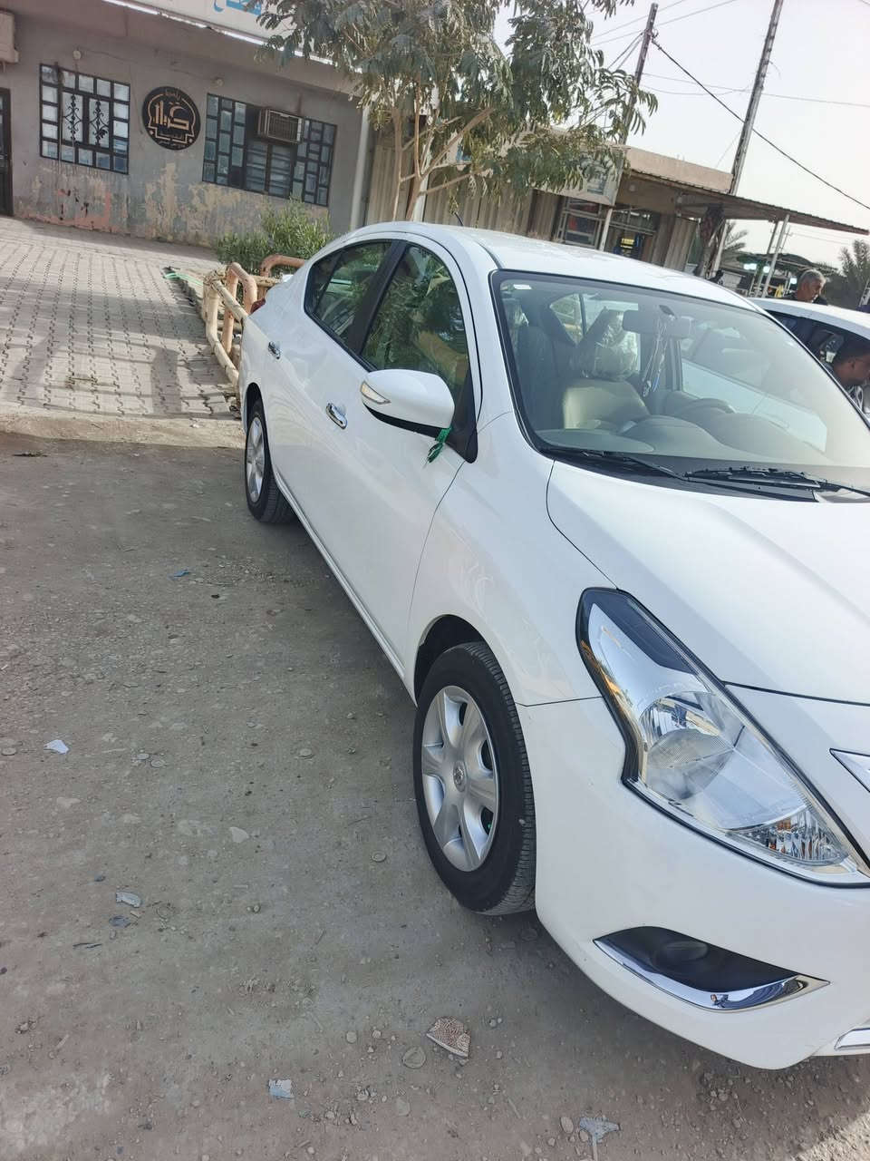 سلام عليكم نيسان سني موديل 2025.مكفوله كفالةعامه سياره نضيفه ماشيه 48  رقم اربيل تريد وكالة تريد تحويل  مكان بغداد المنصور.(‏‪***********‬‏)
