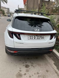 توسان  وارد أمريكي للبيع موديل 25 فول مواصفات ماشيه 9الاف  حادثها 3قطع...