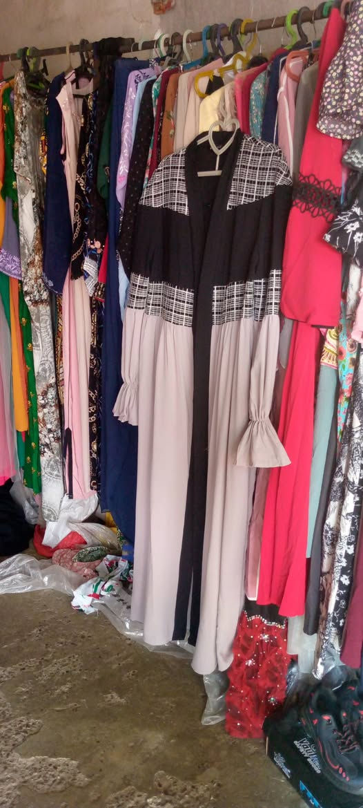 عبايات وبشت خليجي نسائي بناني بإله ودشداشه نسائي بناني اطفال باله محل أبو سعد  القياره قرب فرع التربية الشارع العام


**إذا كنت صاحب هذا الإعلان وتريد حذفه لأي سبب، رجاءا أرسل رسالة إلى الدعم الفني**