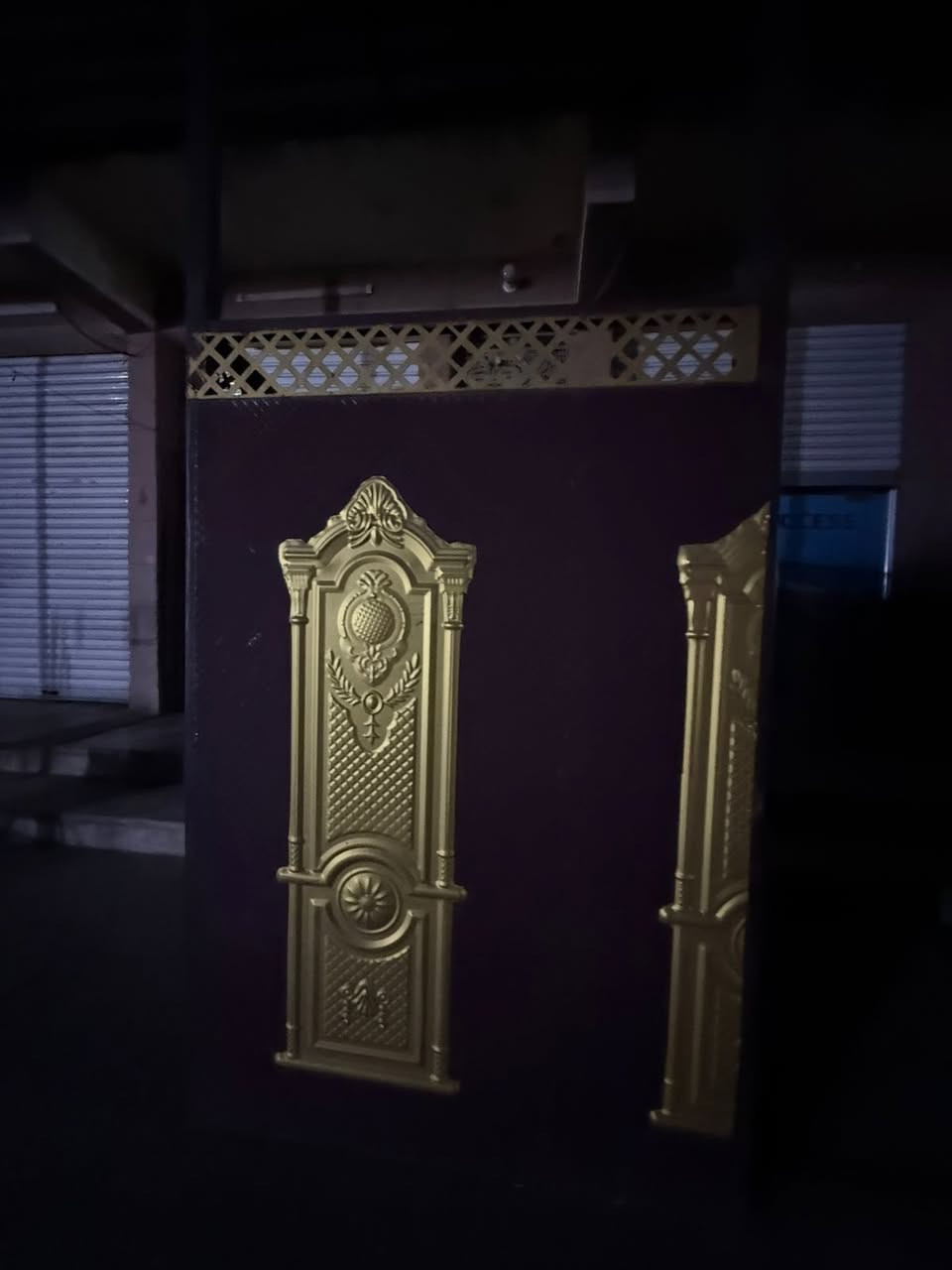 سياج حديد  ١٠م مع باب سلايد للبيع
بغداد العبيدي 
***********
