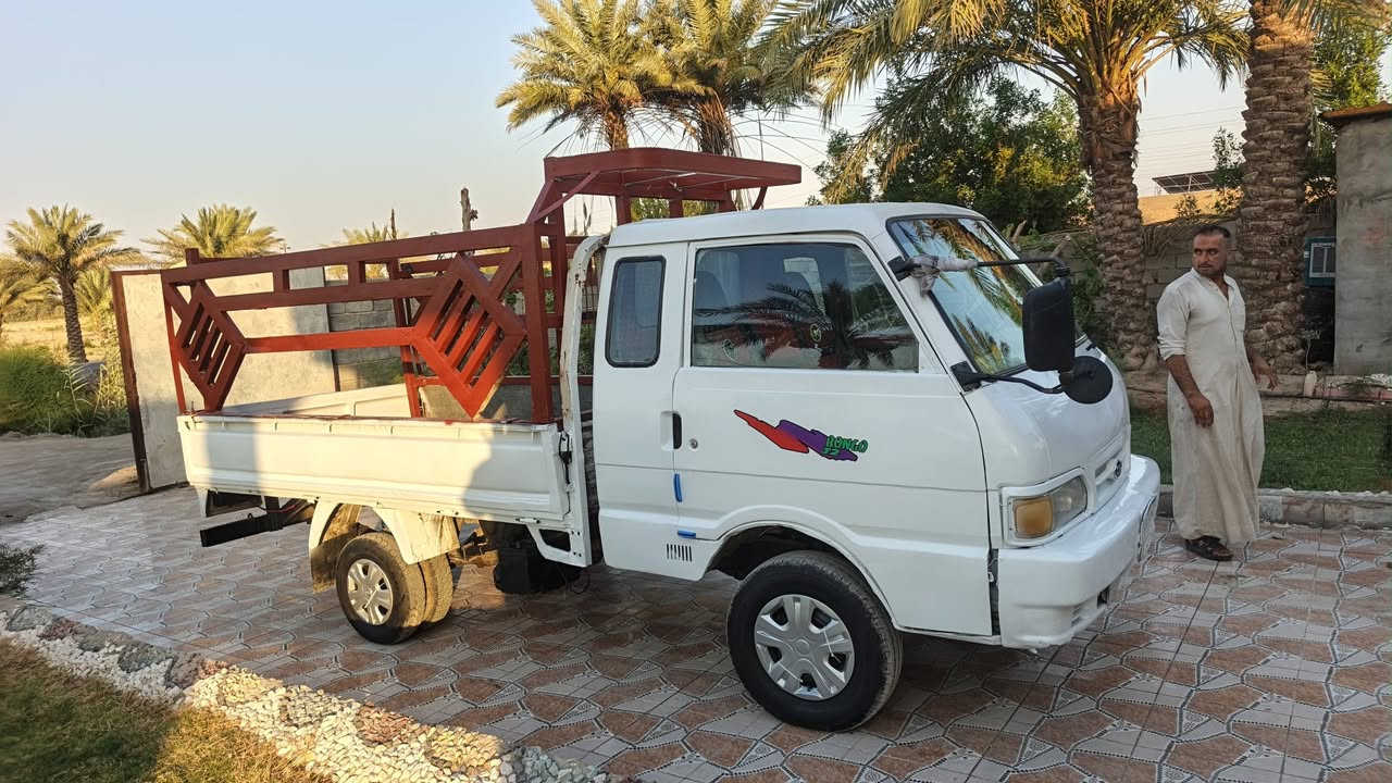 السلام عليكم 
للبيع كيه حمل ١٩٩٦ رقم ديالي بسمي تحويل مباشر مشروع وطني كفاله من الحادث بيهه رشات صبغ جماليه مكينه شرط بدون قطرت البخار والتنقيص شاصي مكفول ورقم شاصي واضح تخم تاير جديد حداديه جديده كهربائيات كلهه شغاله حته كيج الكاز حداديه جديدة باور شغال تخم تاير توني شاده تعمير جديد محجرهه وياهه مذب عليهه ربع دينار السعر ٤٦ وبيهه مجال شي بصيط مكاني حله عل سريع  لاستفسار لاتصال عل الرقم
‏‪***********‬‏ بي وتساب
