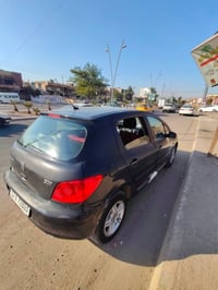 سيارة بيجو 307   موديل 2006   الكير والمحرك بالكارتون وشرط  تبريد ❄️  ...