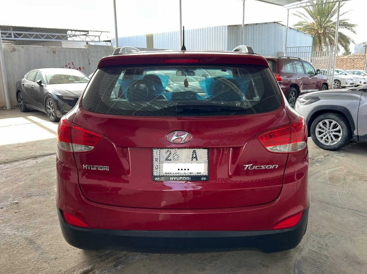 توسان 2011 خليجي
رقم صلاح الدين دولي تحويل مباشر 
محرك 4 دوش جديد 
 كير جديد 
 بيها باب خلفي ونص جاملغ شرط بدون دواخل
بيها سونار  
مكان السياره سامراء 
-الاتصال على الرقم***********
السعر 128 وبيها مجال بسيط
