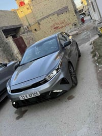 فورتي ٢٠٢٤.  السياره. فول عدا الفتحه. جي تي. لاين بيها. بنيد فقط. بدون...