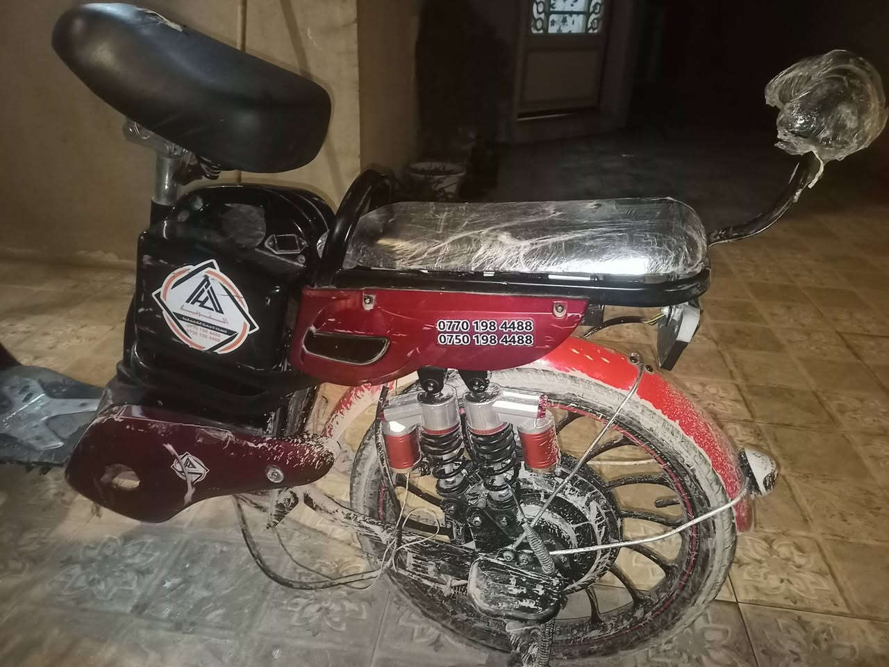 السلام عليكم 
. 
ماطور الشحن للبيع
. 
مكلوب بي الضرر موضح بل صور
. 
نضيف كلشي مابي بي سويج وبي بصمه تشغيل عن بعد 
. 
سعر:  150 وبي مجال 
لل تواصل: *********** بي وتساب
