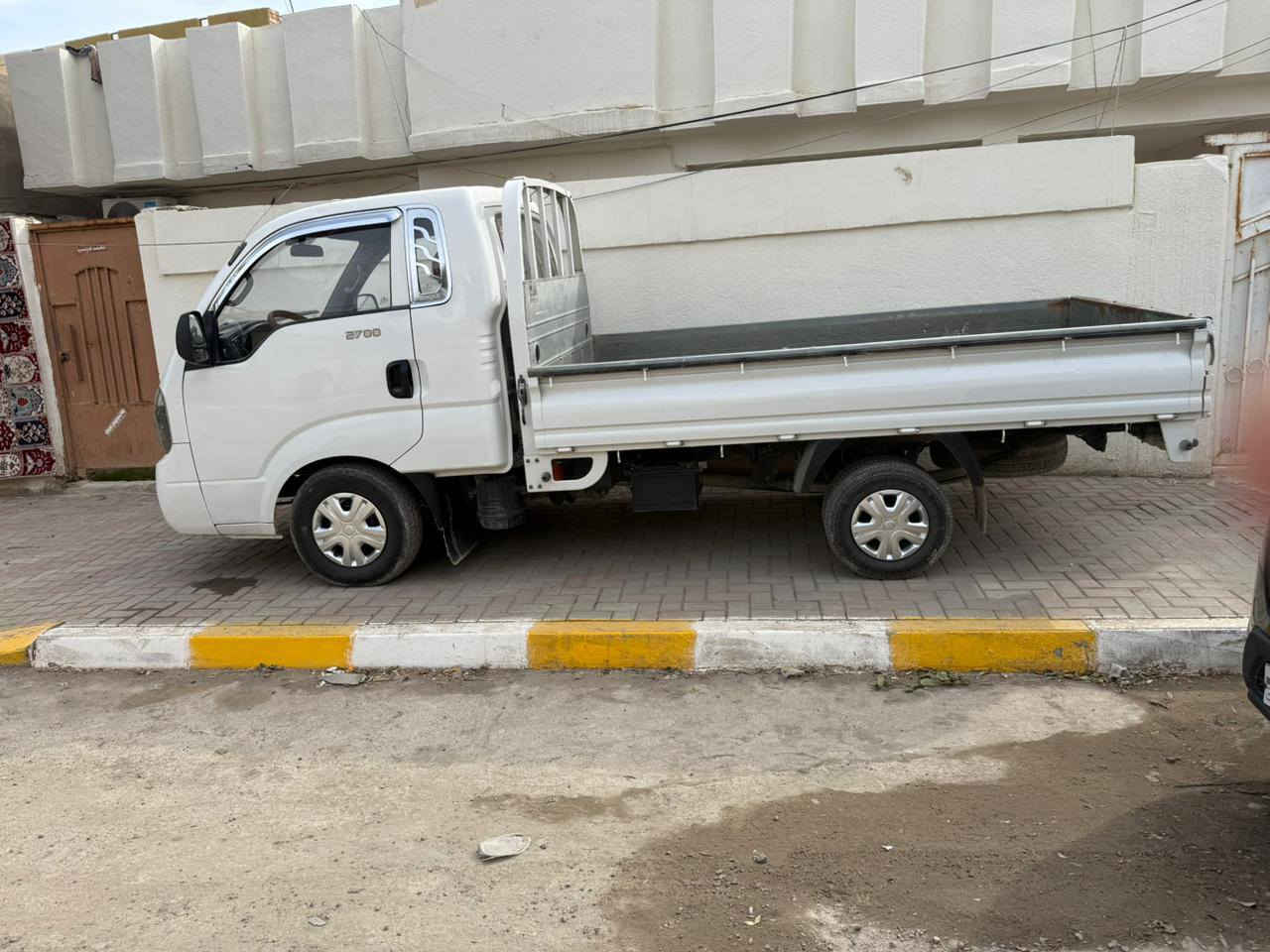 كيه 2700 موديل 2013 ماناقصها اي شي 
سعرها 105
مكانها سامراء للأستفسار الاتصال
‏‪‪0775 074 4474‬‬‏
