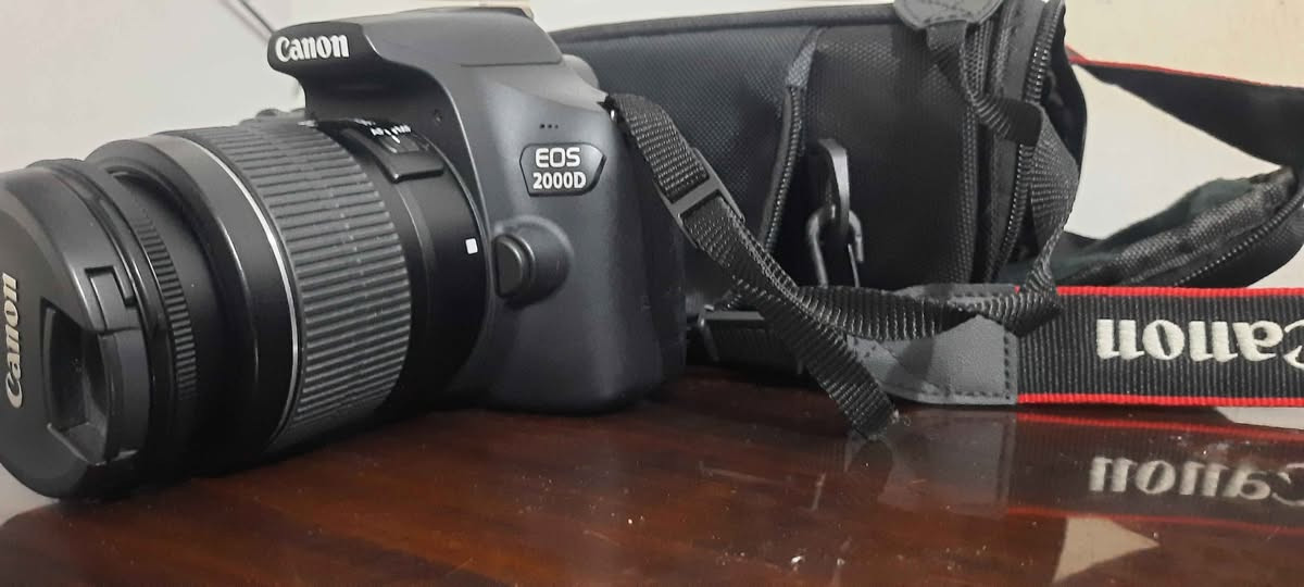 كامرة 
2000D كانون
24 بكسل
بيها رام 64gb
بيها اتصال نت 
العنوان النجف فقط ماكو توصيل السعر 300الف الله شاهد جديدة ما مستعملها كل غراضها موجودة النجف, العراق


**إذا كنت صاحب هذا الإعلان وتريد حذفه لأي سبب، رجاءا أرسل رسالة إلى الدعم الفني**