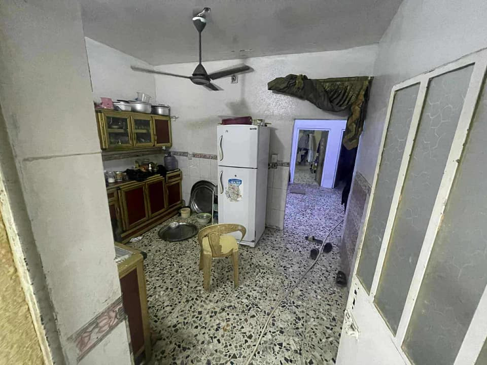 بيت للبيع مساحة 130 واجهة 8 الشعب الغرير مدخل المستوصف الفرع الاول للاستفسار ***********
