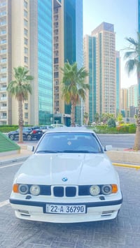 بي ام ٥٢٥ • ١٩٩٠ • أربيل