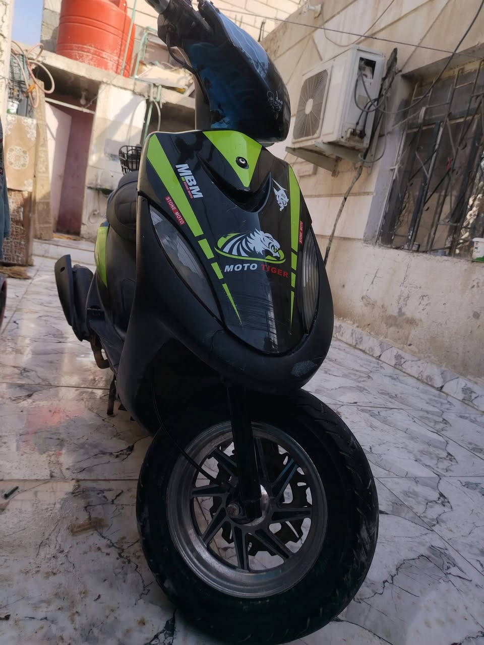 سلام عليكم ماكس عدله دراجه تخبل واحد عله دراجه شلعه اذا ماتشك الكاع مرجوعه ومعدل اذا مو 90وفوك هم مرجوعه مكينه لا تنقيص ولا تبخير اذا نقصت او بخرت رجعهه كابريته جديده لبلاد شرط كهربائيات كلهه شغاله سلف شغال كلشي بيه شغال السعر 550 وبيه مجال محتاج وريد ابيعهه المكان بصره لمطيحه الرقم ***********
