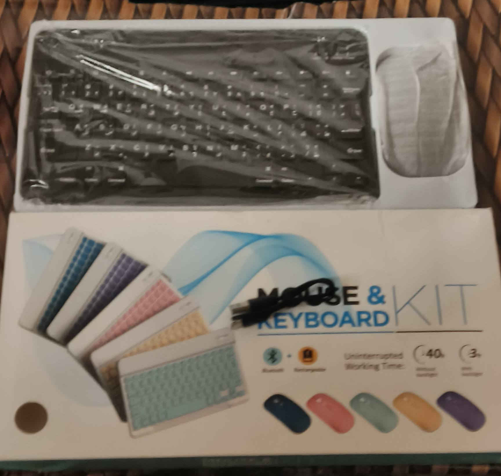 القطعه ب 25 الف وجوه
متوفر توصيل لجميع المحافظات العراق 
للتواصل ***********
