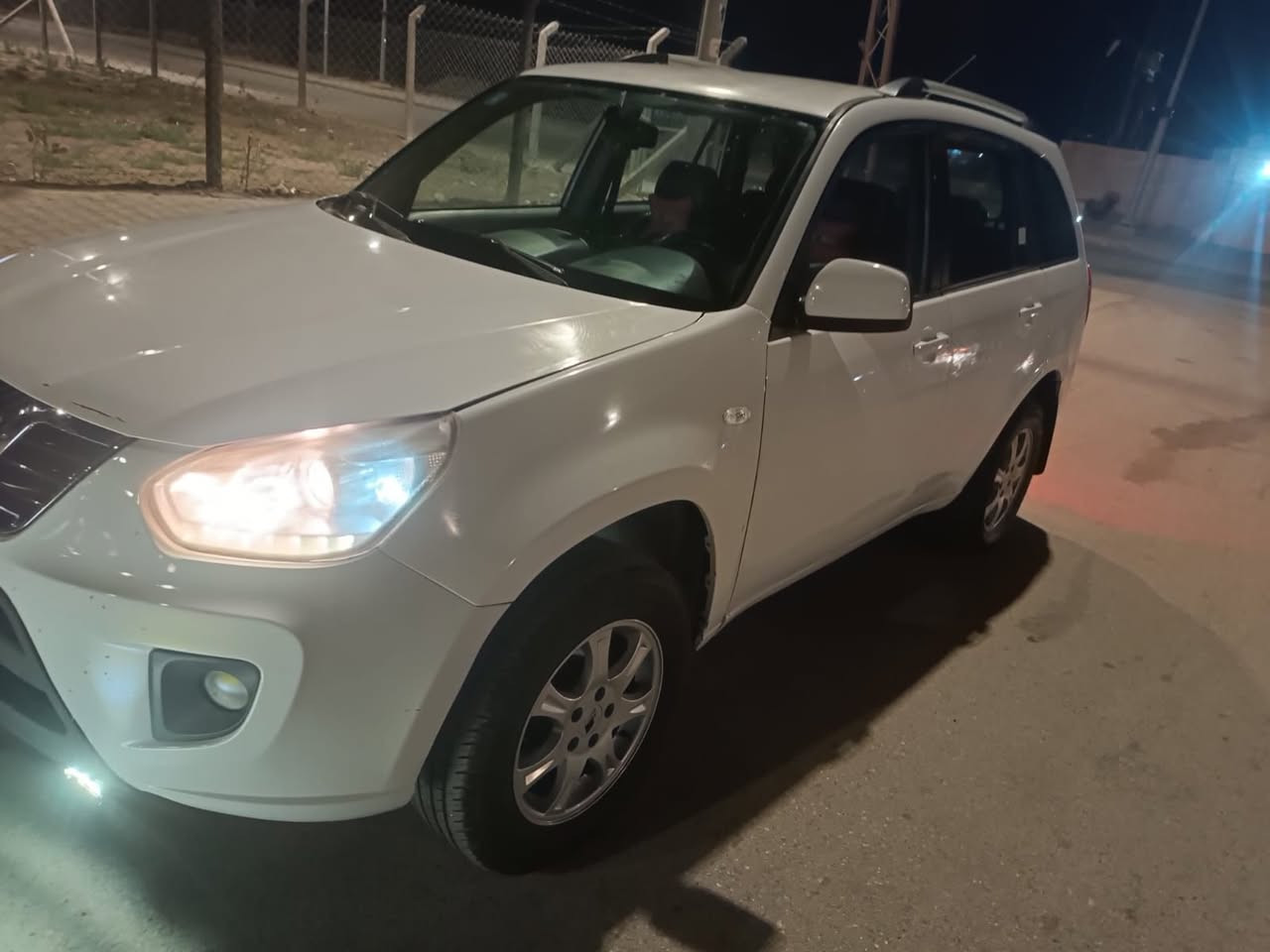 مكلف بالنشر                                                  السلام عليكم تيكو 14 جاملغ امامي فقط الباقي كفالة سيارة جاهزه للاخير شاشه كاميرا تبريد تخم تاير حداديه بأسمي رقم انكليزي سنويه جديدة مكانها كوت ***********
