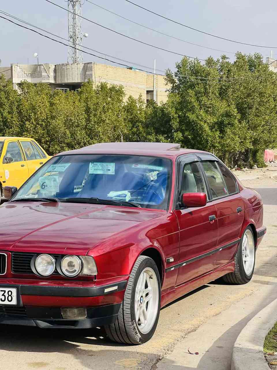 سلام عليكم 525 اصل بليتة او سنوية موديل 91 مكينة مسكر عدل كفالة عامة شرط تحويل ترايك وين ما عجبك شرط سعر 80 مكاني بغداد هاذه رقمي ***********
